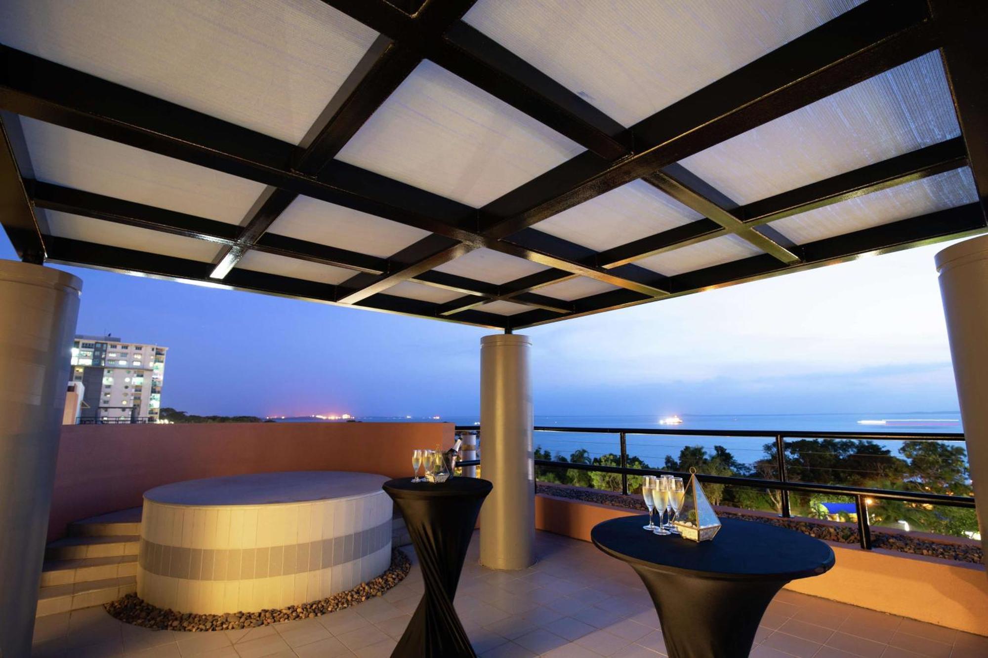 מלון Doubletree By Hilton Esplanade דארווין מראה חיצוני תמונה